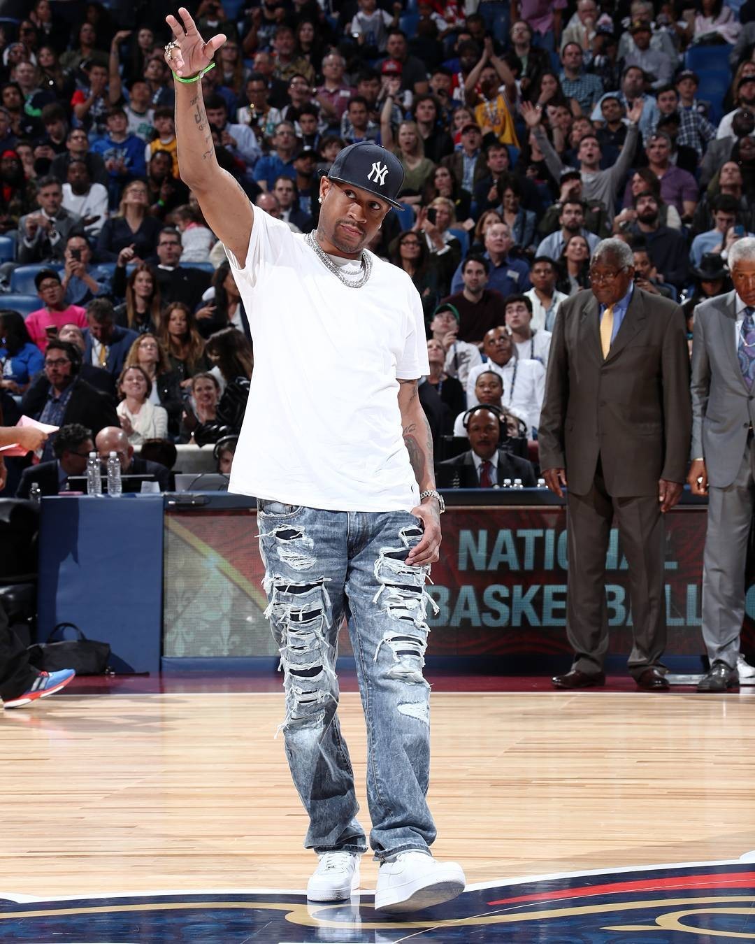 的不是控球 的不是控球